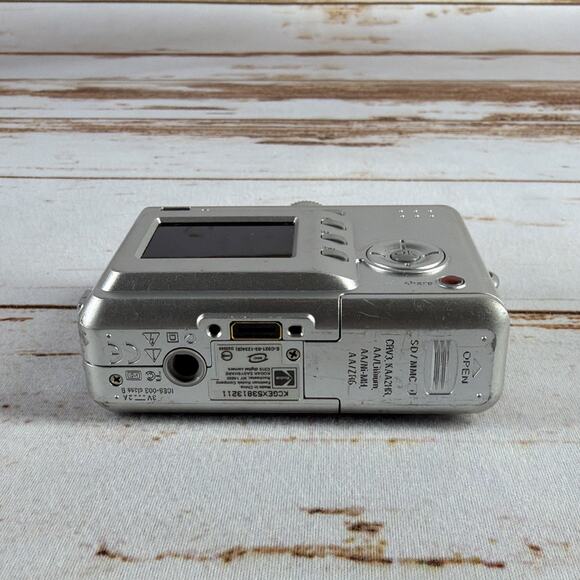 Kodak EasyShare C315 5.0MP Digital Camera - Tested Working - Uses AA Batteries - Picture 4 of 4